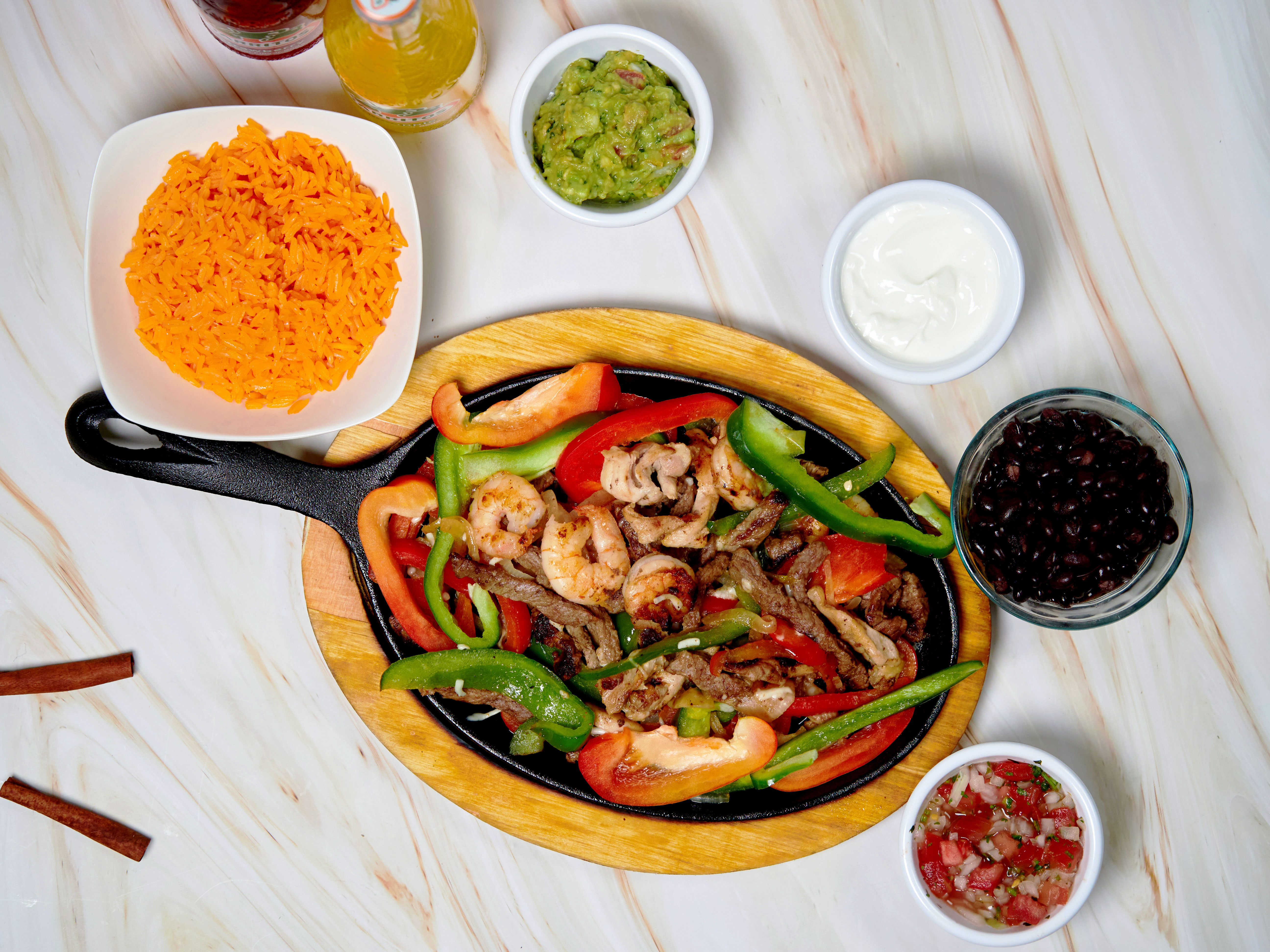 Fajitas Three Mexifriends